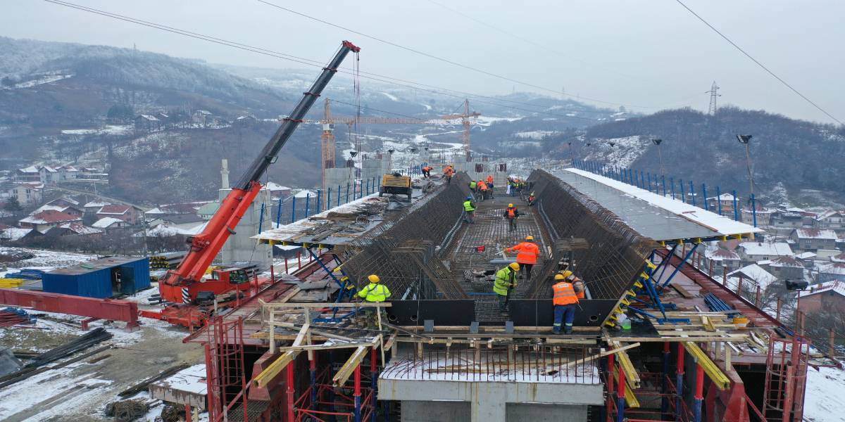 Consulting services for supervision of works on the construction of Motorway on Corridor Vc, Section 2 Donja Gracanica – Zenica Tunnel (Bosnia)