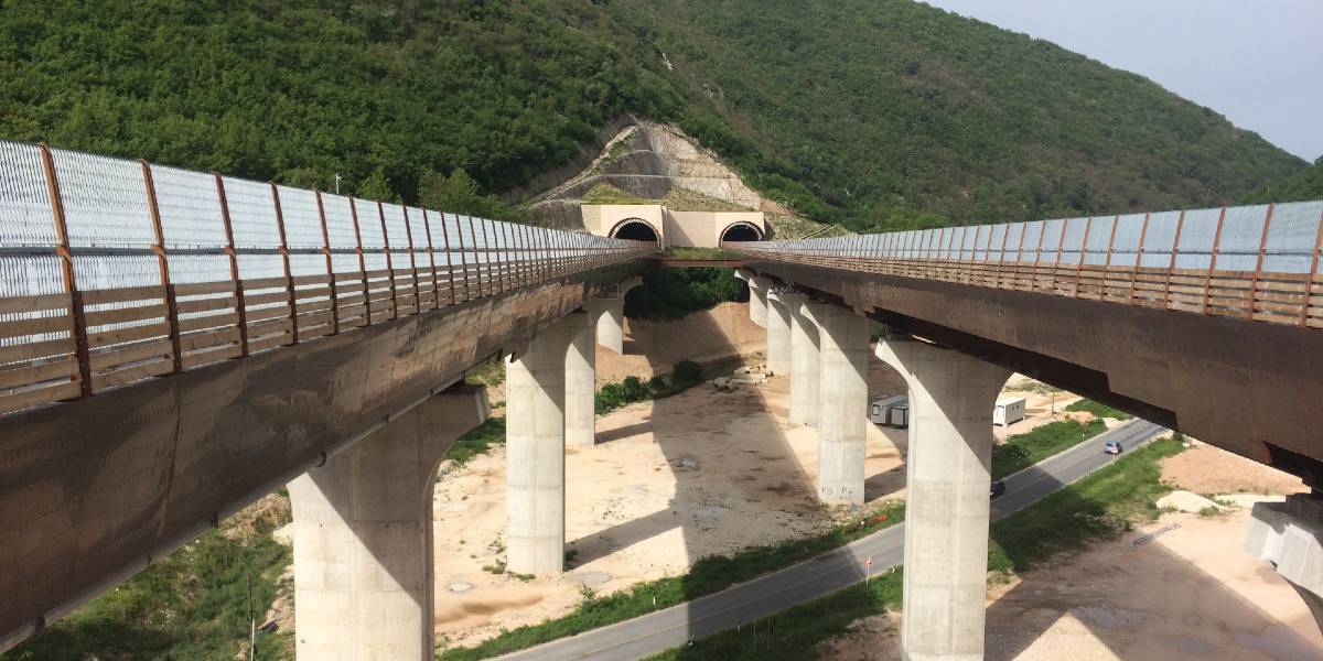 Road Axis between Marches and Umbria Regions and Quadrilateral of Internal roads: Completion of state highway SS 77 “Val di Chienti”